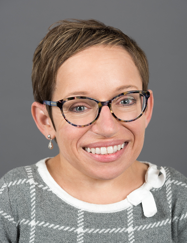 Arnold_Jennifer-headshot